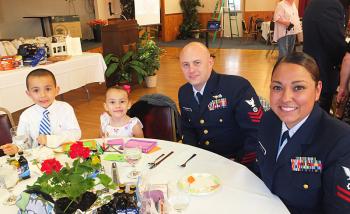 Monica and Keith Stinson with children Devin and Jordyn