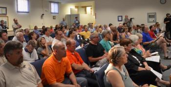Rockland citizens turned for a panel discussion about natural gas-fired cogeneration plants Aug. 19 at Rockland City Hall. (Photo by Lynda Clancy)