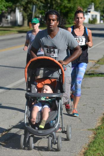 Alex Nimon, front, and Eve Hupper of Thomaston. (Photo by Ron Hawkes)