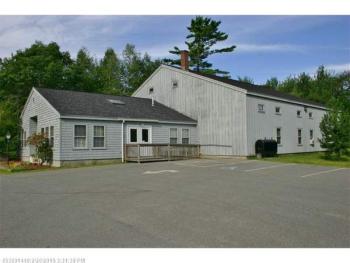 The new temporary home of the Rockport Public Library. (Photo Courtesy of Amy Filley)