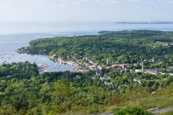 Sunday you’ll be able to drive up to the summit of the Camden Hills State Park for free if you’re a Maine resident. (Photo courtesy http://eofp.net)