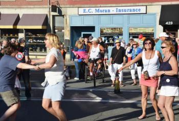 Everyone came out to enjoy the street music Saturday evening in Rockland. (Photo by Lynda Clancy)