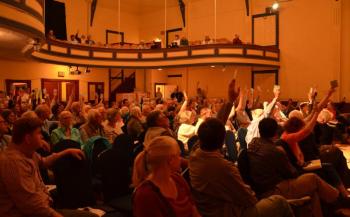 Rockport Town Meeting 2016. (Photo by Lynda Clancy)