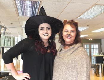Green With Envy Salon: Summer Linsky and Sydney Savage