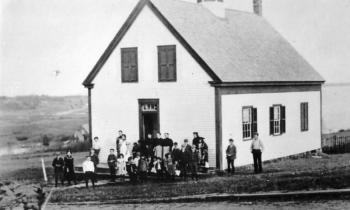 The Ducktrap School overlooked the shore.
photo courtesy of Lincolnville Historical Society ducktrap school