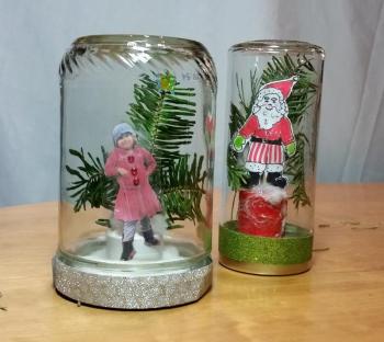 Come to the Lincolnville Library this Saturday and make a personalized snow globe. It’s free and fun!
Photo by Julie Turkevich snow globes