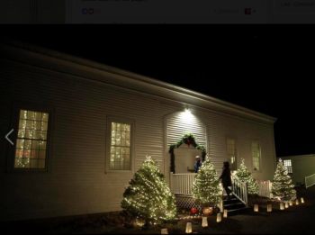 Who wouldn’t want to come to this party? The Community Building has never looked more welcoming as on the cold evening of Saturday, Dec. 3.
All photos by Michael O’Neil social