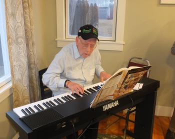 Billy Smith provided the music
