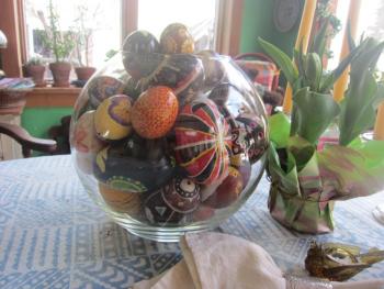 A collection of Pysanky eggs on the dining table. One of the goose eggs in the bowl is dated 1984; our son made it when he was about 13. Now his daughters’ eggs are here too.
Photo by Diane O’Brien pysanky