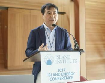 Tetsunari Iida, executive director of Institute for Sustainable Energy Policies in Japan, spoke about the importance of community-based renewable energy projects during his keynote address.
