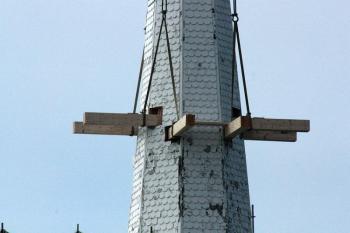 The spire is being replaced by a new fiberglass spire, being made by Lyman Morse. (Photo by Holly S. Edwards)