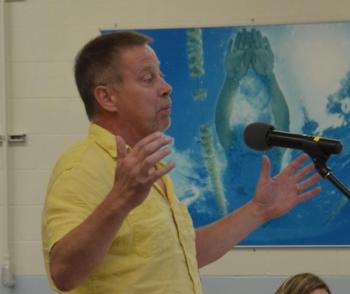 Eric Kangas, of Camden, addresses the SAD 28 School Board. (Photo by Lynda Clancy)