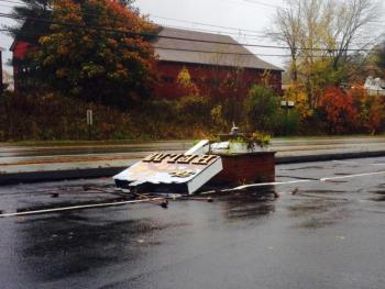 The Helm Restaurant’s sign came down. (Photo by Lynda Clancy)