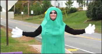 “I saw that they needed volunteers and decided that dressing up as a pickle was the least I could do,” said Julia Grant. “I can’t bake pies or make relishes, but I can dress up as a pickle.”