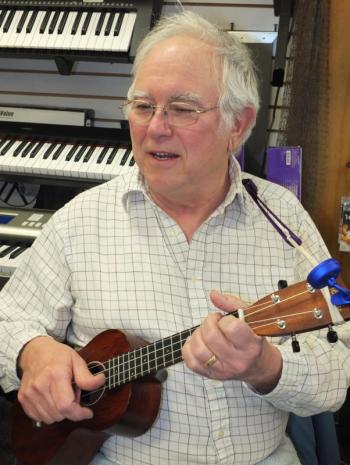 Paul Halvachs, Holden