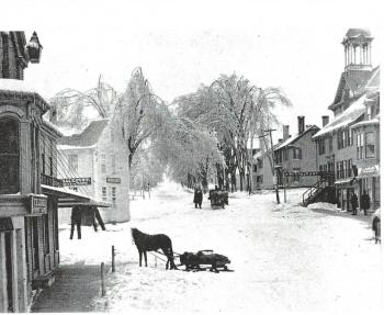 Elm Street by Chestnut Street. (Photo courtesy Barbara F. Dyer)