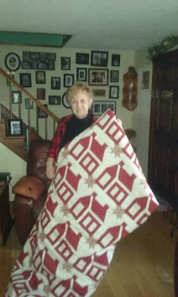 Quilt raffle winner Dottie Wright. (Photo courtesy Hope Historical Society)