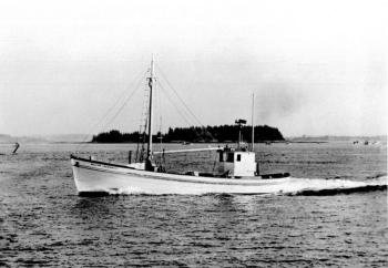 The Underwood in its working days. (Photo courtesy Rockport Marine)