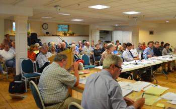 The Geoffrey C. Parker Conference Room at the Rockport Opera House filled with citizens, attorneys, municipal staff and the appellant. (Photo by Lynda Clancy)
