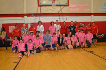A group photo of those participating in the fundraising event. (Courtesy Vicki Hamlin)