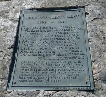 The plaque honoring Millay at the summit of Mt. Battie. (She actually finished “Renascence” in 1911.) (Photo courtesy Kristen Lindquist)