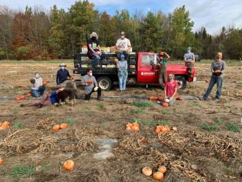 Gleaning volunteers (Photo courtesy Waldo County Bounty)