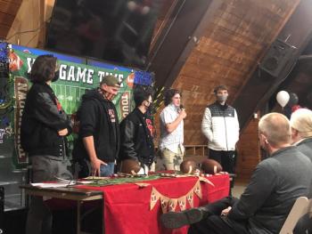 Hunter Norton speaks at the Camden Hills football team banquet. (Photo by Carl Chadwick)