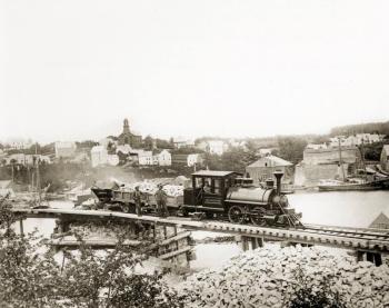 The Rockport locomotive, a snapshot of the harbor’s industrial past.