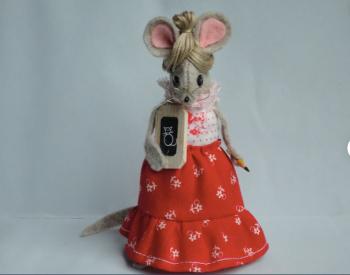 The school teacher mouse is very popular in the pandemic. Photo courtesy Kathleen Maseychik