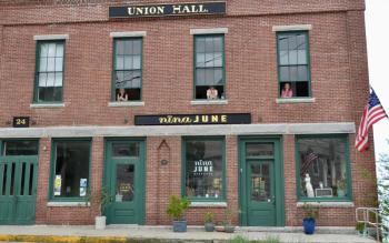 Finding a good spot in Union Hall to watch the parade.