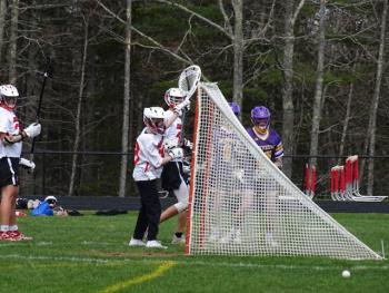 Camden Hills in its game against Cheverus. Photo by Ann Pixley.