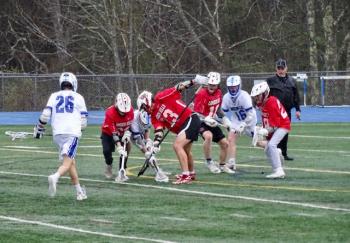 Camden Hills in its contest against Morse. Photo by Ann Pixley.