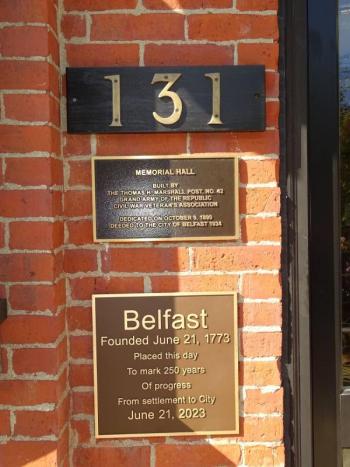 The newly installed plaque. (photo by Erica Thoms)