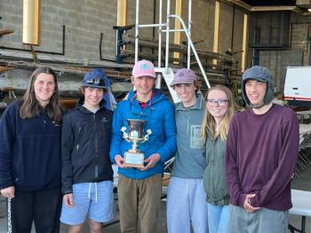 .Mabel Wight, Oliver Lee, Captain Charlie Conover (holding trophy) , then Elliott Condon, then Captain Ava Tobias. (Photo courtesy Todd Schwendeman)