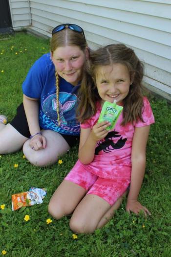 Koral Garrison and Miss Amanda share a snack. (Photo courtesy Thomaston Grammar School)