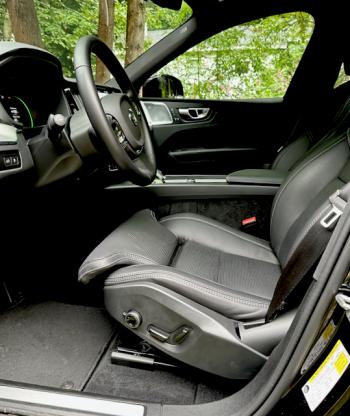 Both front seats of upper-level XC60s are highly adjustable and include these extendable bottom cushions, a boon on long drives. Not shown: the non-adjustable headrests, which are fixed extensions of the seatbacks; Volvo knows that nearly everyone raises their headrests too far to be useful.