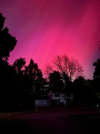 Meanwhile, down in Yarmouth, folks were experiencing the same intensity in color. The skies, as seen from Bog Bridge, in Camden. (Photo by Mikki Colquhoun) Meanwhile, down in Yarmouth, folks were experiencing the same intensity in color. The skies, as seen from Bog Bridge, in Camden. (Photo by Mikki Colquhoun)