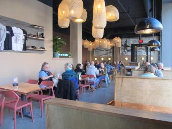 Plenty of seating. Photo by Kay Stephens