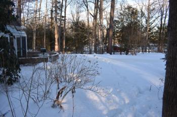 The walk-around in deep snow. (Photo by Sarah Thompson)