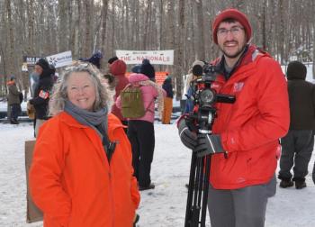 Toboggan Committee co-chair Holly Anderson and Drew Peters, of the TV News Center. (Photo by Lynda Clancy) (Photo by Lynda Clancy)