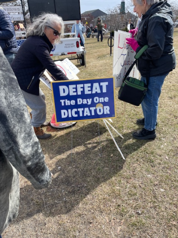 (Photo courtesy Phyllis Merriam) d
