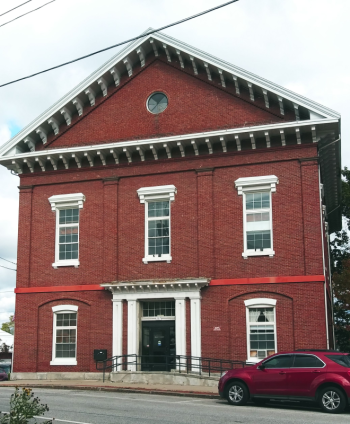 The building where the Waldo County Registry of Deeds is maintained. 