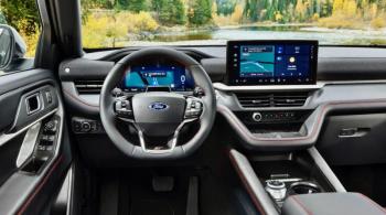The ST wheel, with grips at 10:00 and 2:00, fills the hands nicely. As a top-end trim, the ST gets a large helping of features ranging from a B&O stereo and heated rear seats to the Ford Digital Experience and this new 13.2-inch touchscreen. The driver’s 12.3-inch digital instrument panel is new also. There’s no in-windshield head-up display, but navigation directions can be sent to either or both of these screens. The ST wheel, with grips at 10:00 and 2:00, fills the hands nicely. As a top-end trim, the ST gets a large helping of features ranging from a B&O stereo and heated rear seats to the Ford Digital Experience and this new 13.2-inch touchscreen. The driver’s 12.3-inch digital instrument panel is new also. There’s no in-windshield head-up display, but navigation directions can be sent to either or both of these screens.