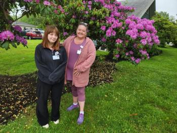 Dianna Wilson and Terri Aldus. (Photo courtesy MaineHealth)