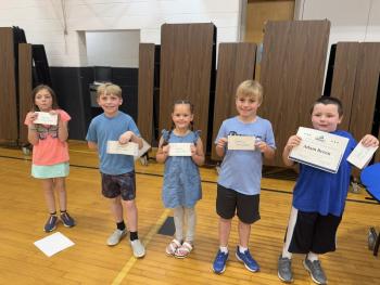 Raffle winners Ella Hamlin, Logan King, Ryleigh Gagnon, Essie Ross, Adam Breen. (Photo courtesy Thomaston Grammar School)