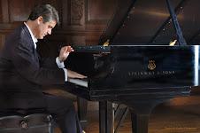Pianist Stephen Porter. Courtesy of Lincoln Arts Festival