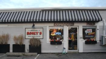 exterior of Honey’s Fried Chicken Palace