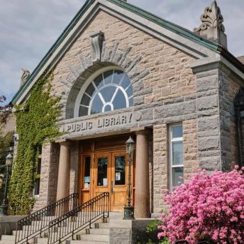 Front of Rockland Public Library (Union Street side)