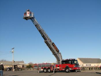 ladder truck