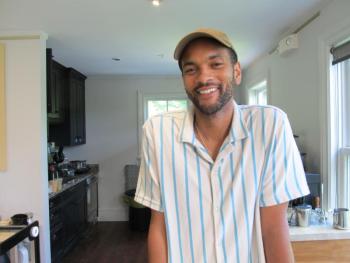 Kiri owner Ebinumo Amabebe. (Photo by Kay Stephens)